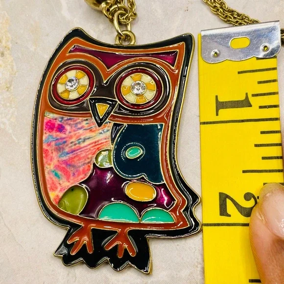 Colorful Enamel & Rhinestone Eyes Owl Pendant Necklace. Gold tone. 30 inch Long - Picture 5 of 5